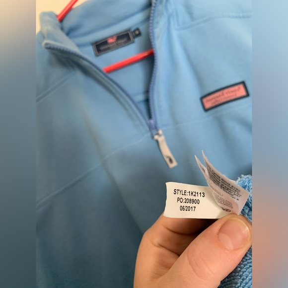 Vineyard Vines Martha’s Vineyard Men’s Light Blue Quarter Zip Sweater - Sz Small - Picture 6 of 6